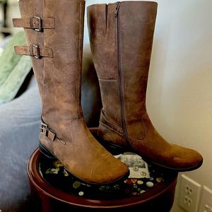 Ecco brown Boots